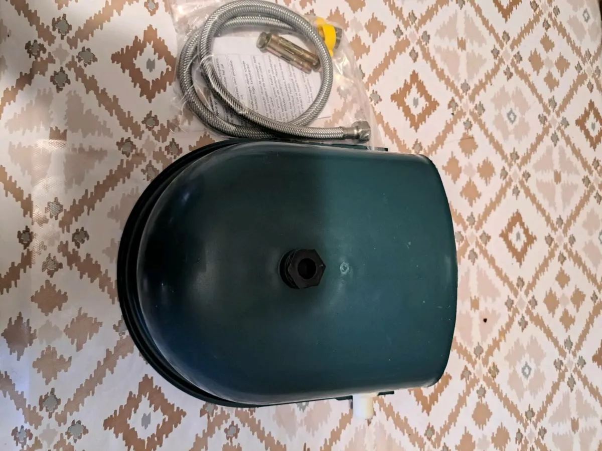 5 unuesed Drinkers - Image 2