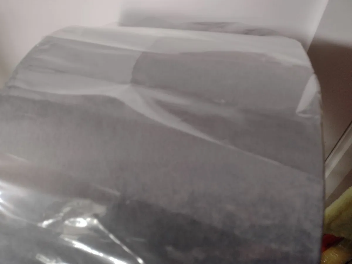 New large pale grey velvet lamp/ceiling shade - Image 4