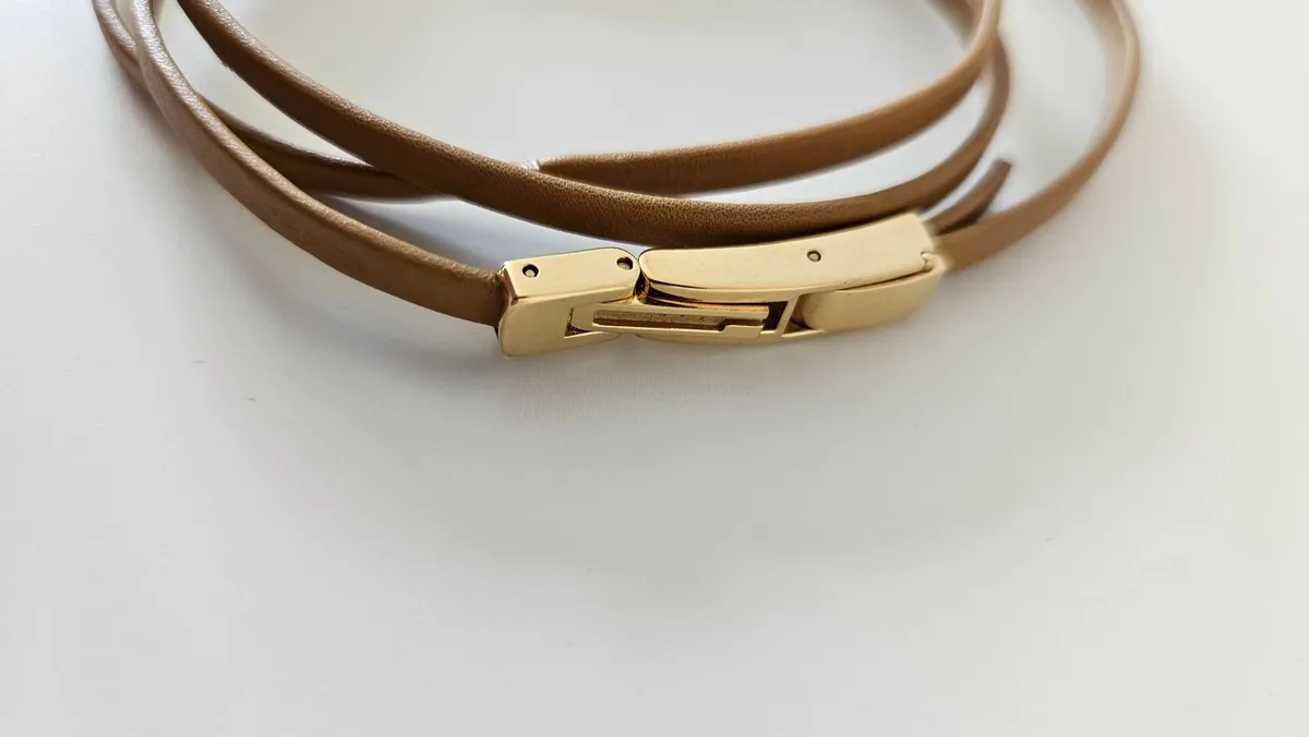 GUCCI 6100L timepieces watch - Image 4