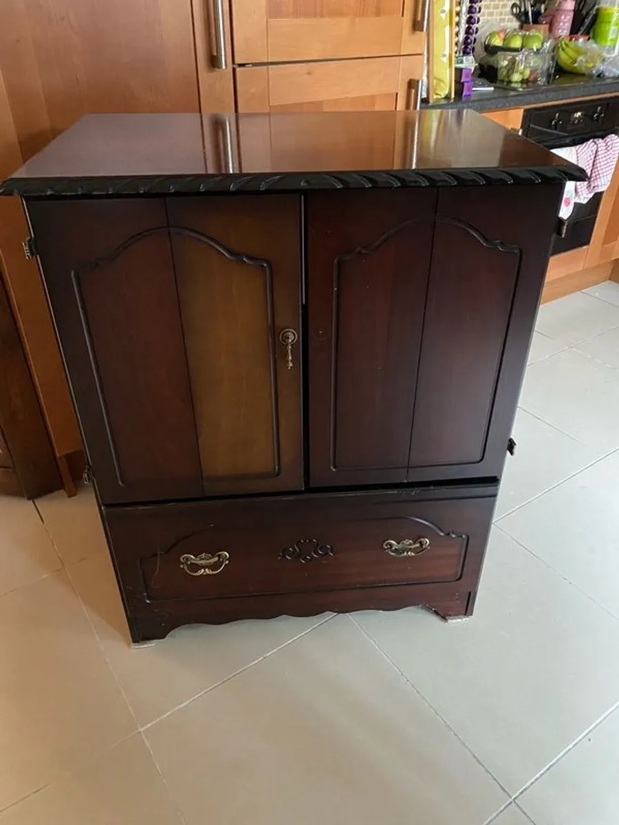 Mahogany TV Unit - Image 1
