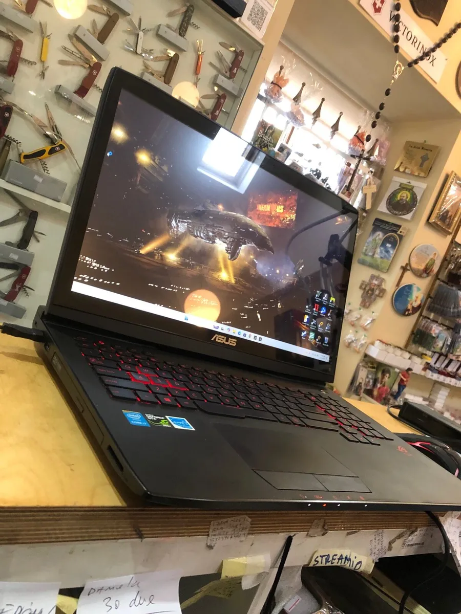 ASUS Rog 17” Touch screen Gaming Laptop 24gb ram - Image 3