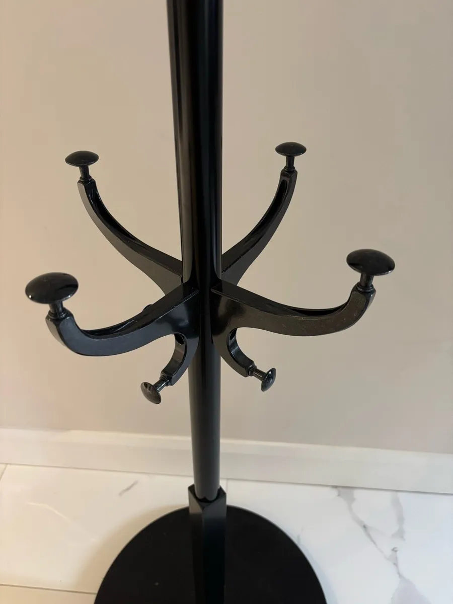 Black metal coat stand - Image 2