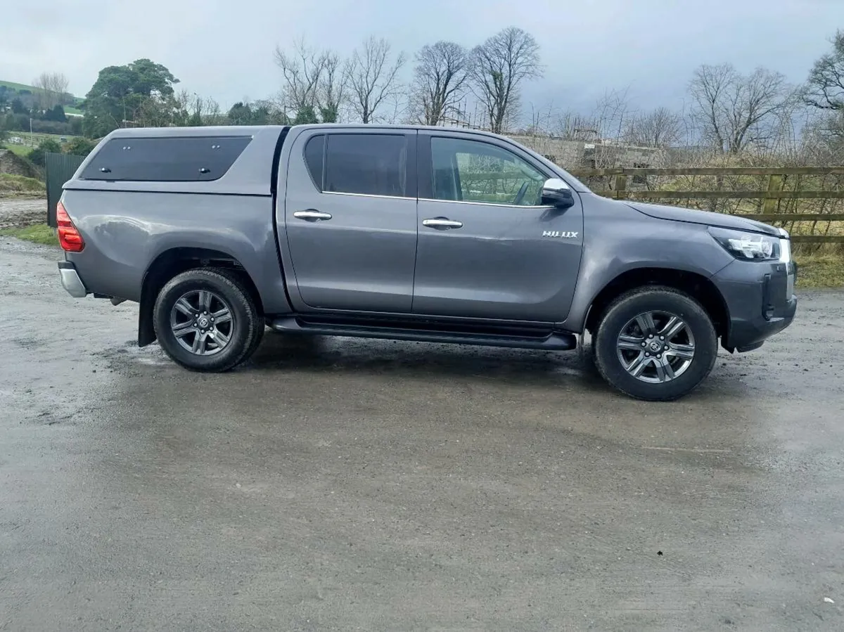 Toyota hilux - Image 1