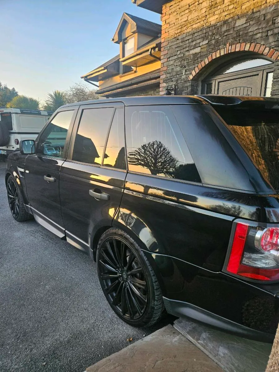 Rangerover Sport Crewcab - Image 3