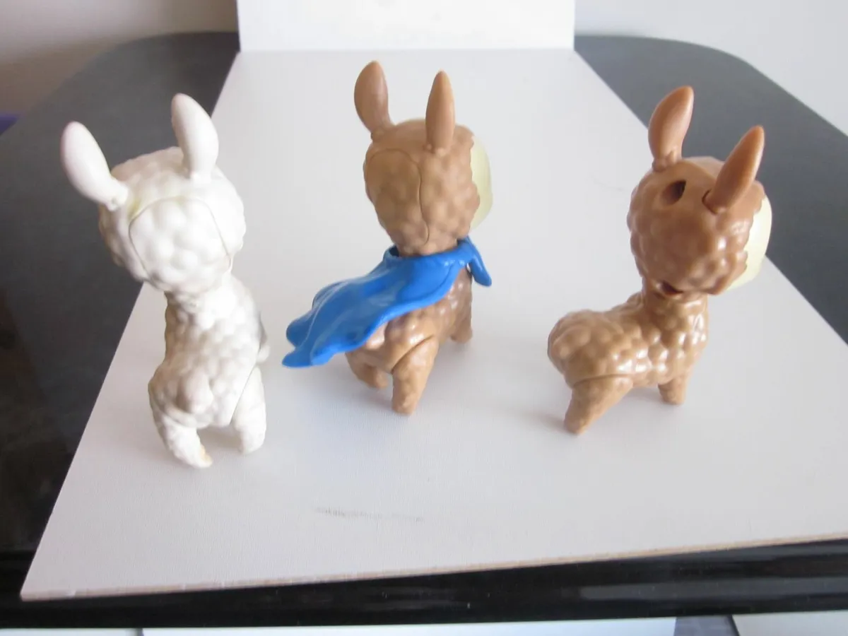 Three Jakks Who’s Your Llama? Toy Figures - Image 4