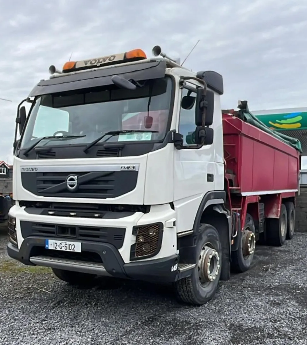 2012 Volvo FM13 Tipper
