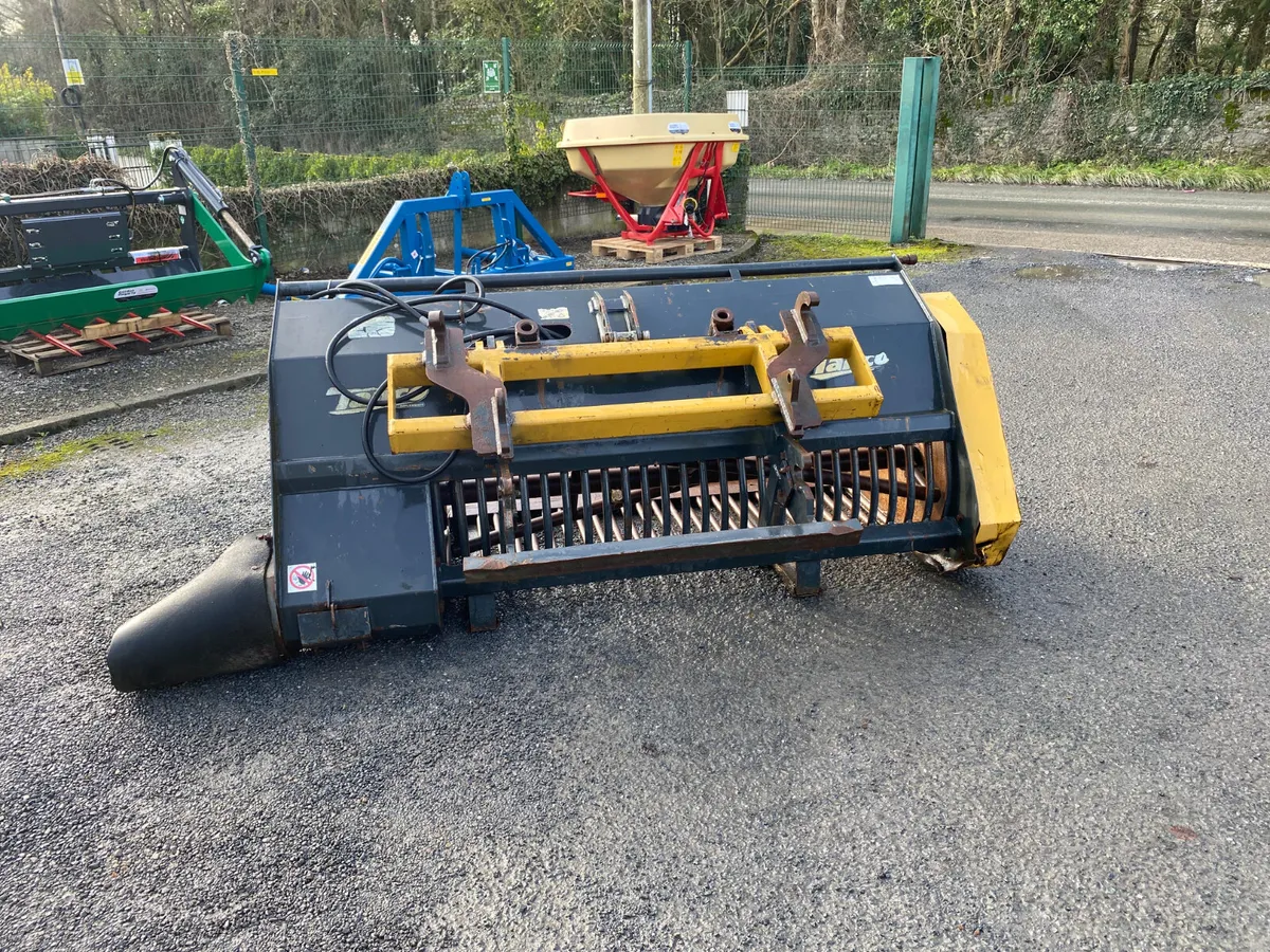 Farm machinery - Image 1