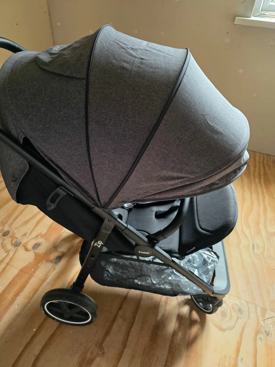 Stroller - Image 2