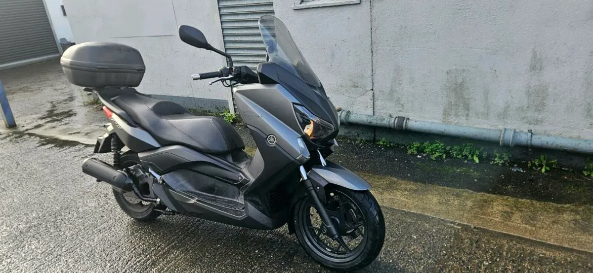 2014 Yamaha Xmax 125 - Image 4