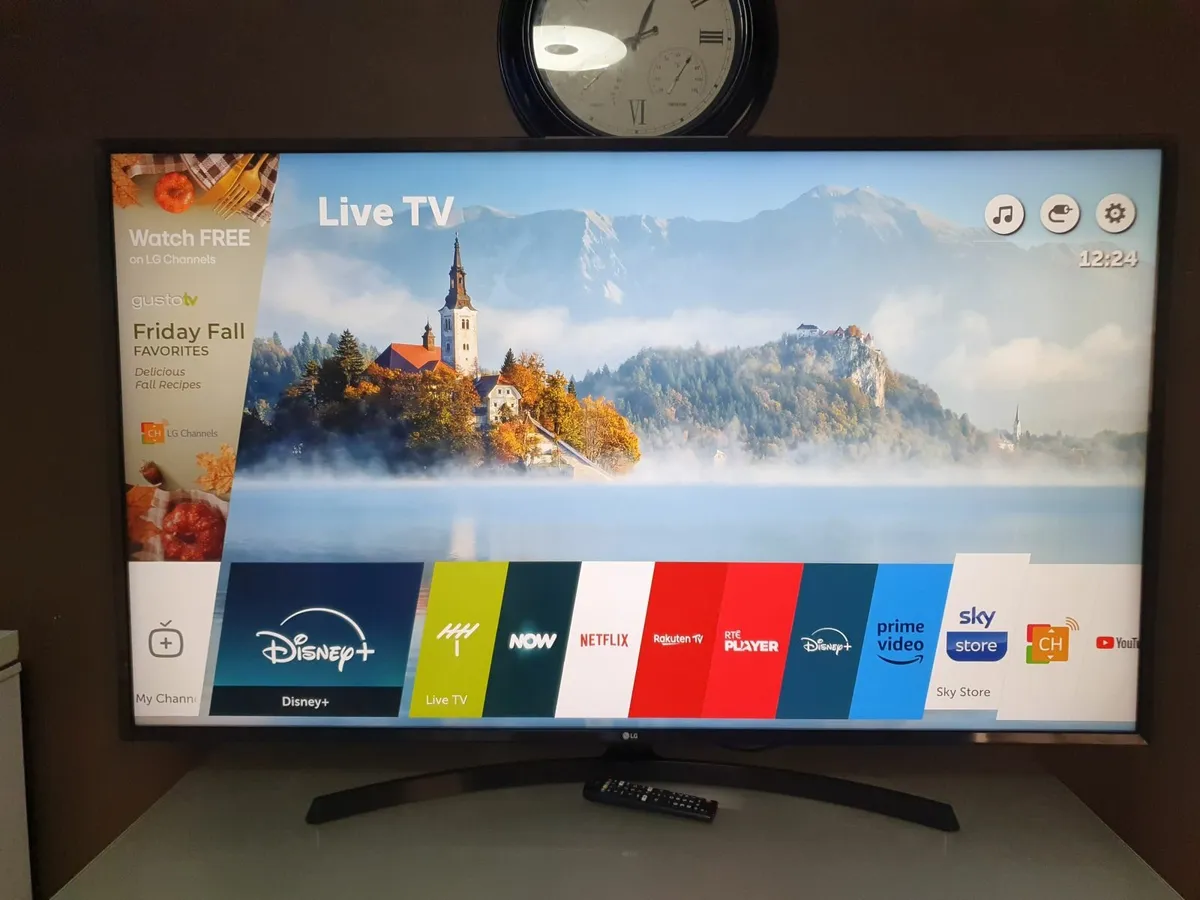 65" LG 4K Ultra HD HDR Freeview Play Smart LED TV - Image 4