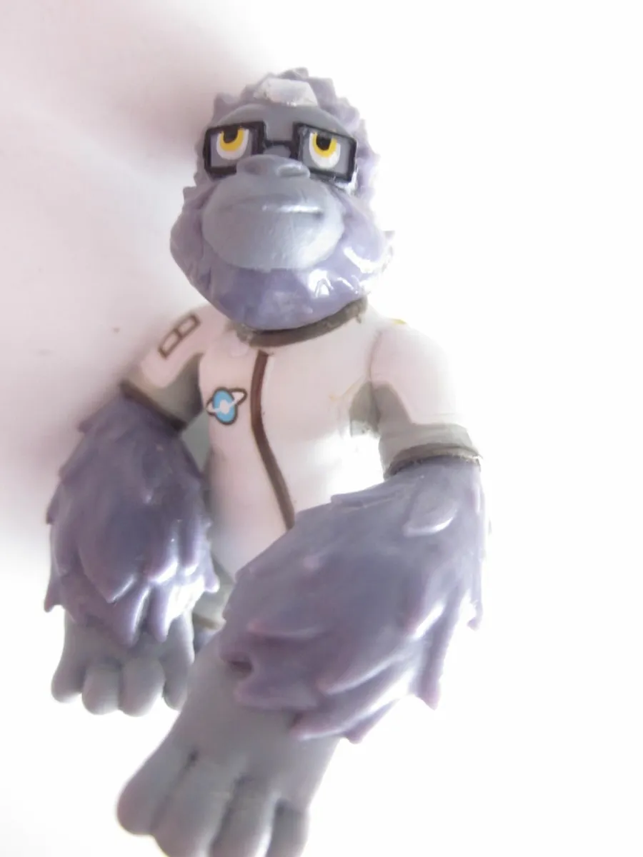 Overwatch Baby Winston Mini Figurine Gamescom - Image 3