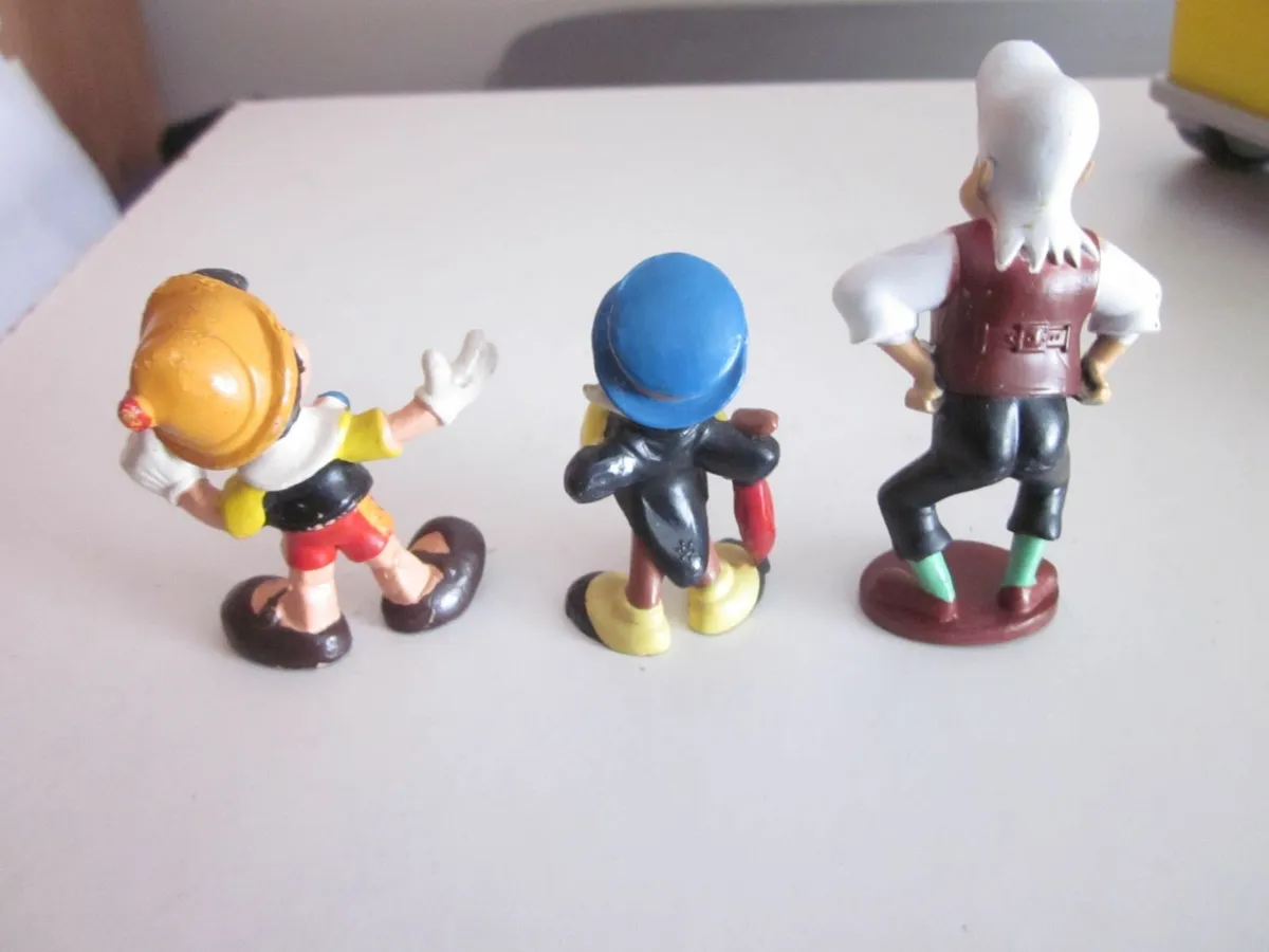 Disney Pinocchio/ Giminy Cricket/ Gepetto Pvc Figs - Image 4