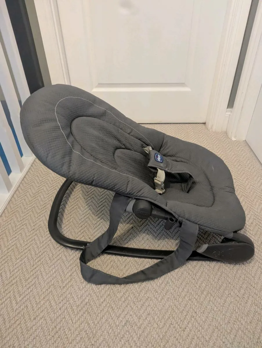 Chicco Baby Bouncer - Image 2