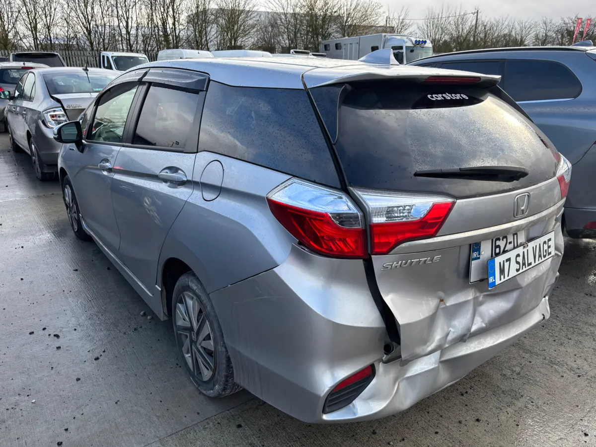 16 Shuttle Hybrid 130km Drives - Image 4