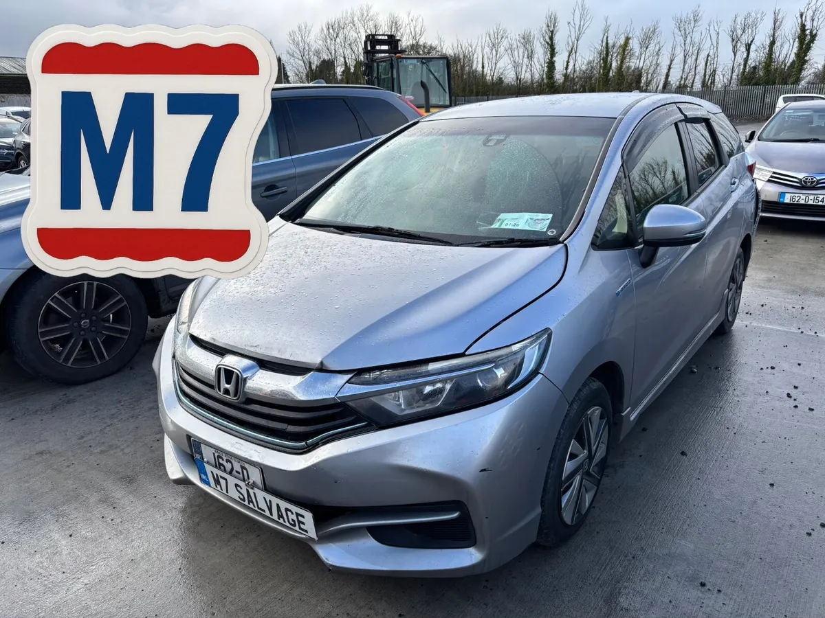 16 Shuttle Hybrid 130km Drives - Image 1