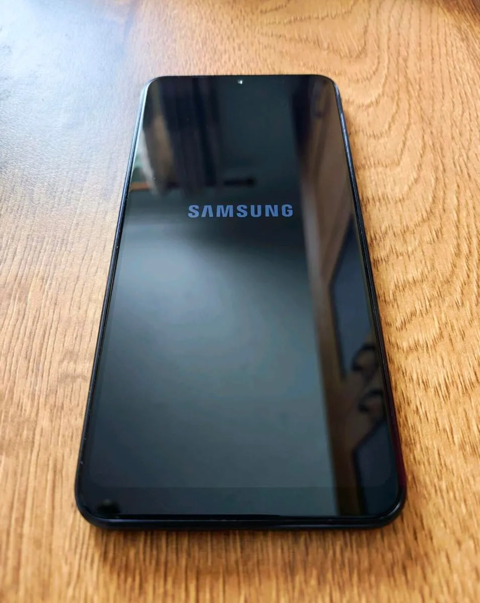 Samsung Galaxy A10 32GB Unlocked Pristine Reset - Image 1