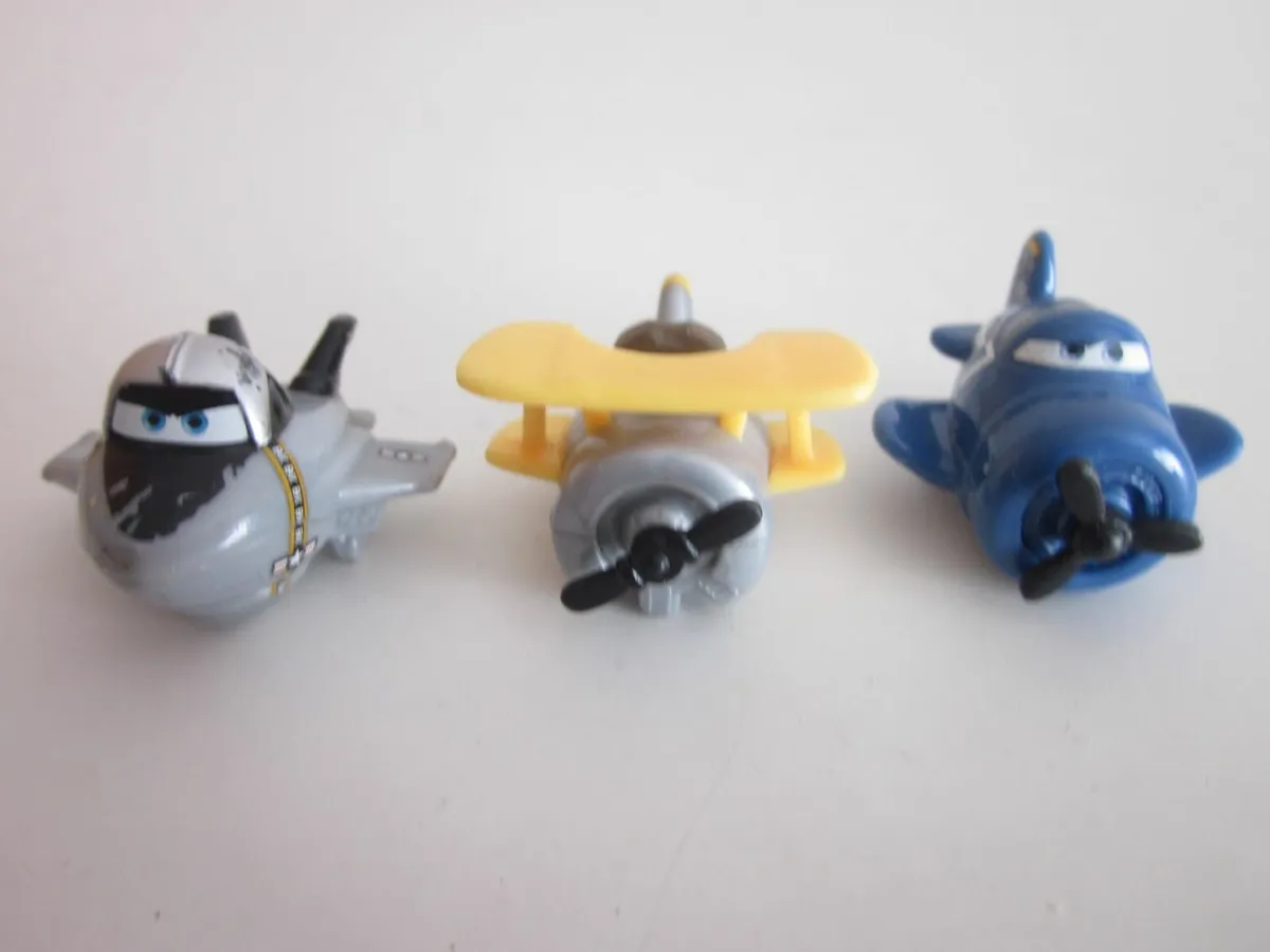 Mattel Disney Pixar Planes Mini Toy Figures - Image 1