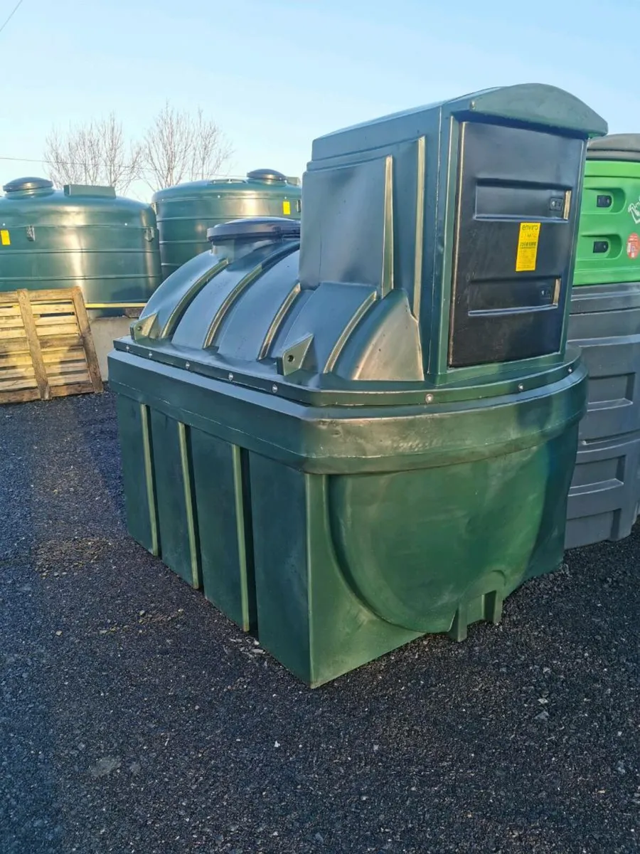 Fuel Tanks - Image 1