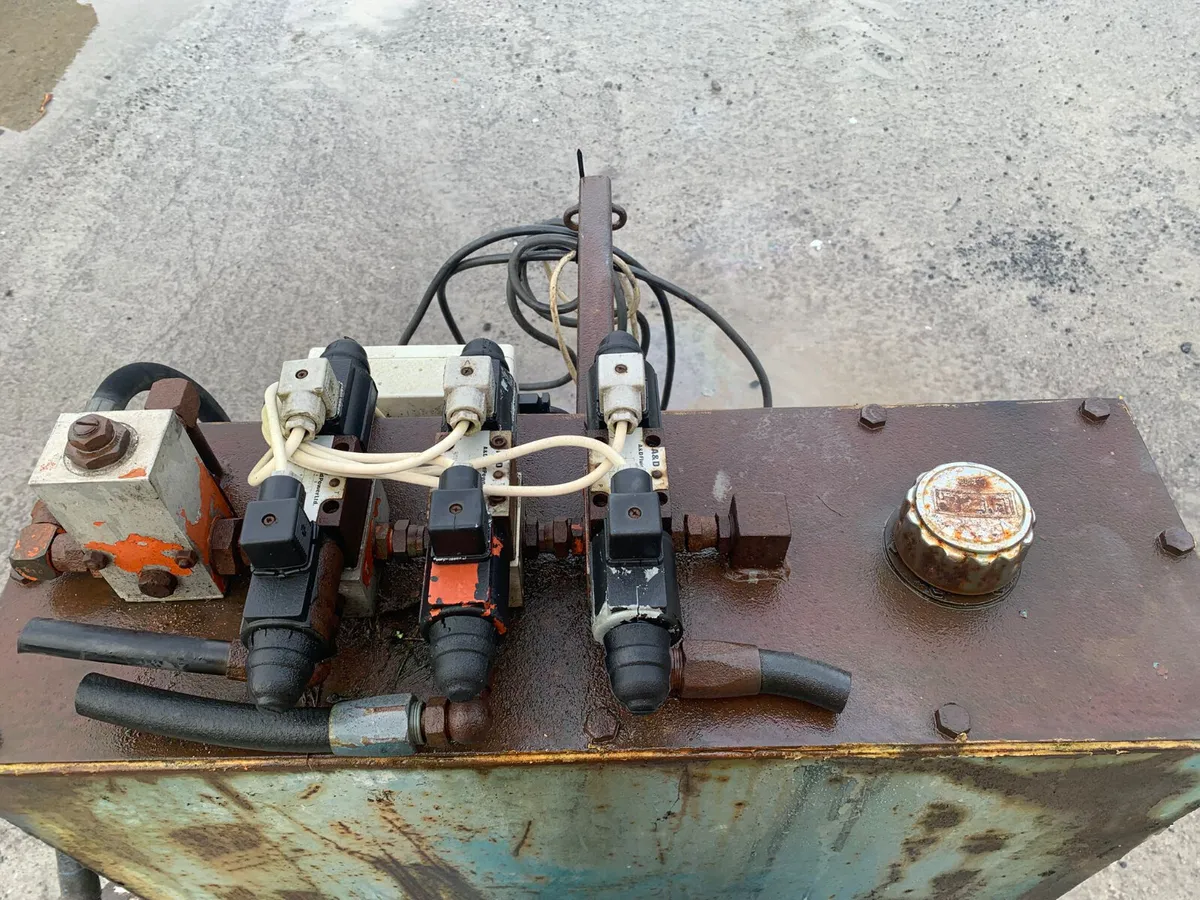 PTO Driven Hydraulic Power Pack - Image 4