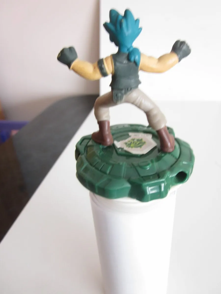 Spinning Top Figurine TA MB TX 2013made Mc Donalds - Image 2