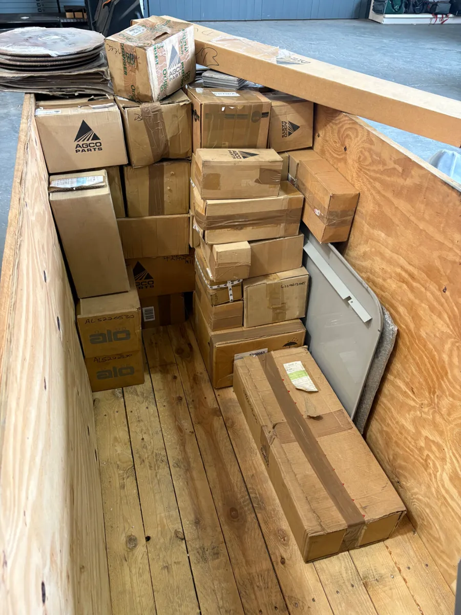 Job Lot For Sale - Fendt Tractor Parts - Image 1