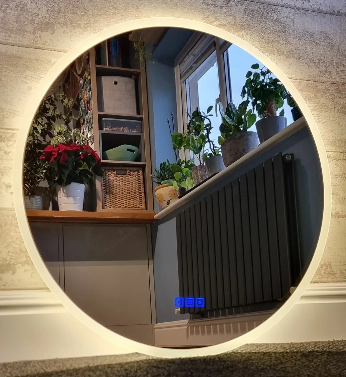LED Bathroom Mirror Round Speakers Fog Free - Image 4