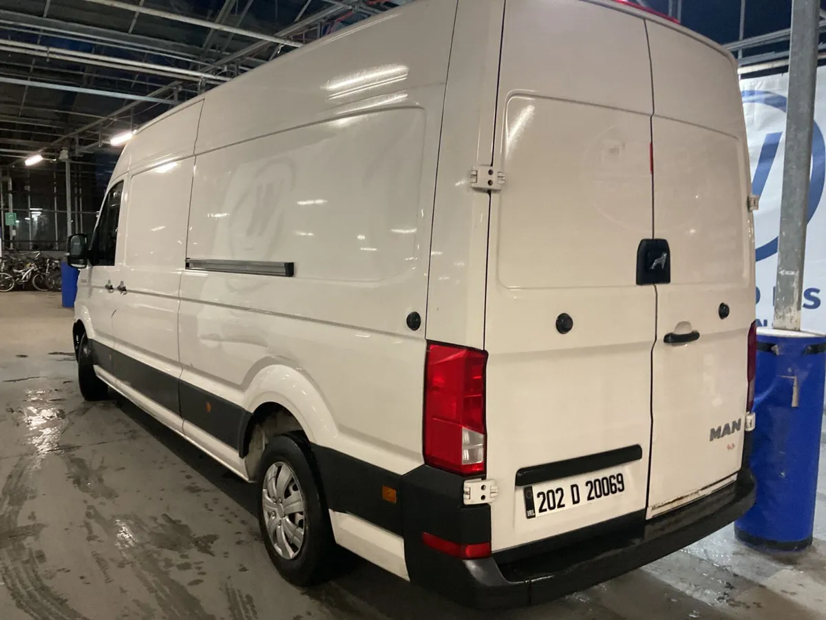 Man TGE 2020 For Auction - Image 3