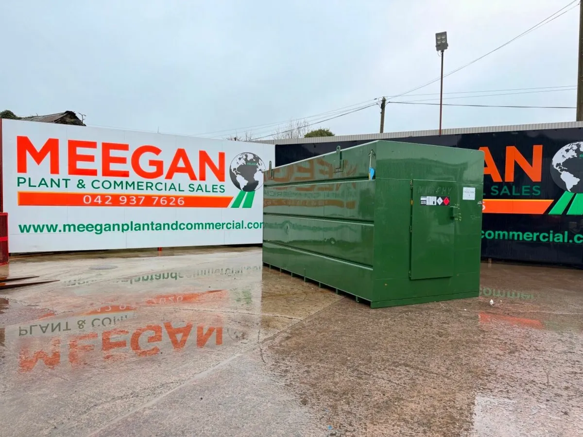 EX MURPHY , 18,000 LTR WESTERN BOWSER...1242 - Image 1