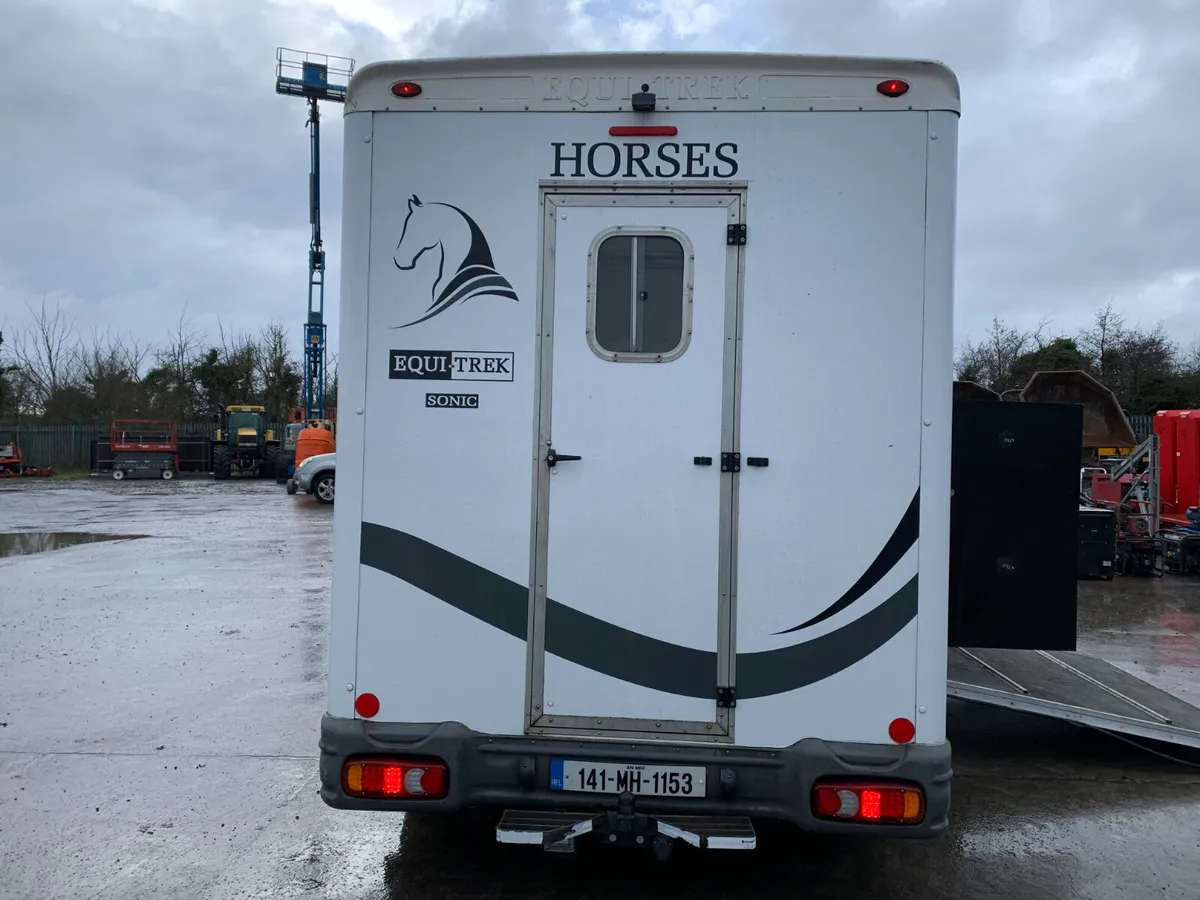 2014 PEUGEOT BOXER HORSEBOX FOR AUCTION - NAAS - Image 4