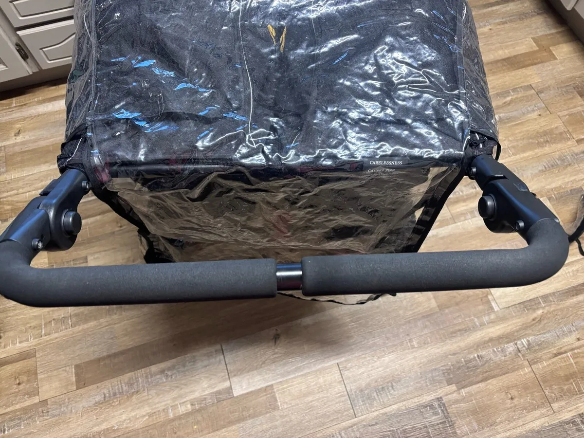 out n about double buggy - Image 4