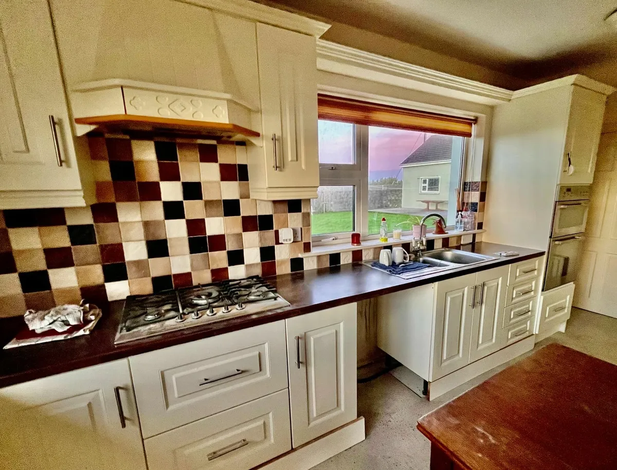 SECOND HAND KITCHEN FOR SALE - Image 4