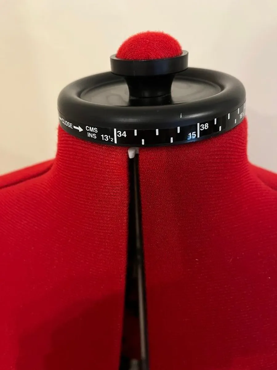 Dress form - Image 1