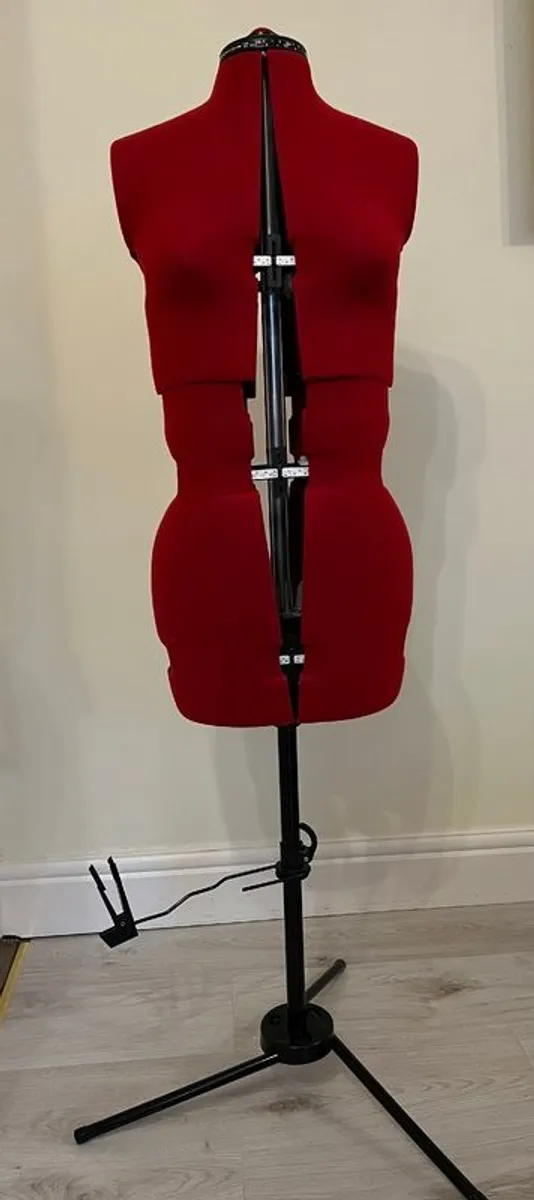 Dress form - Image 2