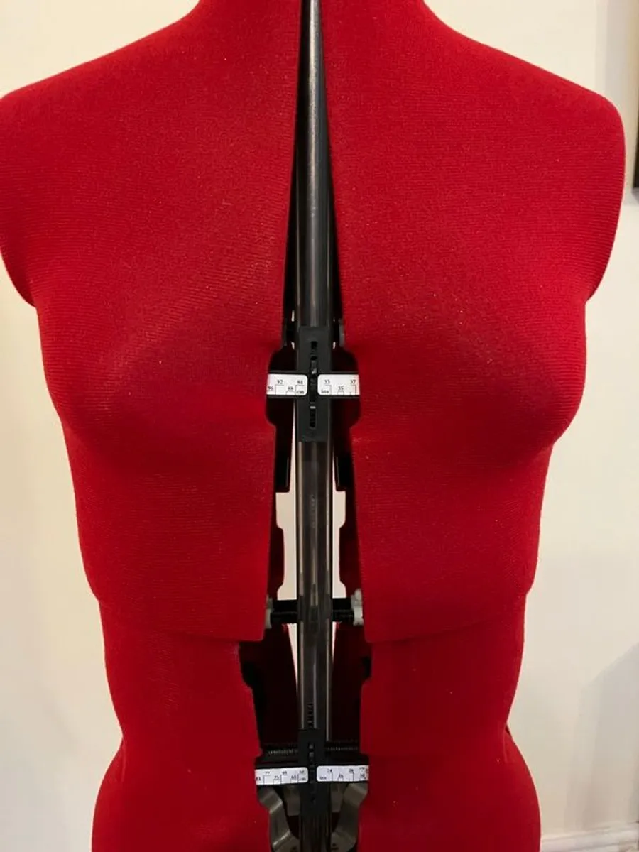 Dress form - Image 3