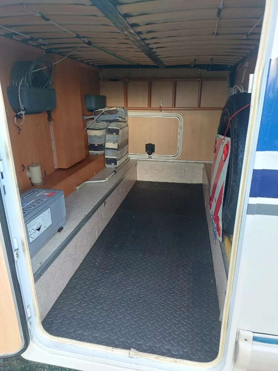 Galaxy Pilote - Image 4