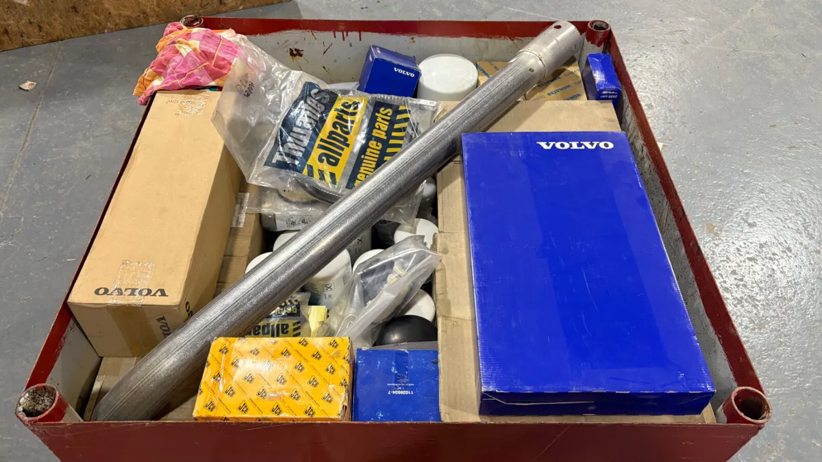 Job Lot For Sale - Various Plant Filters & Parts - Image 1