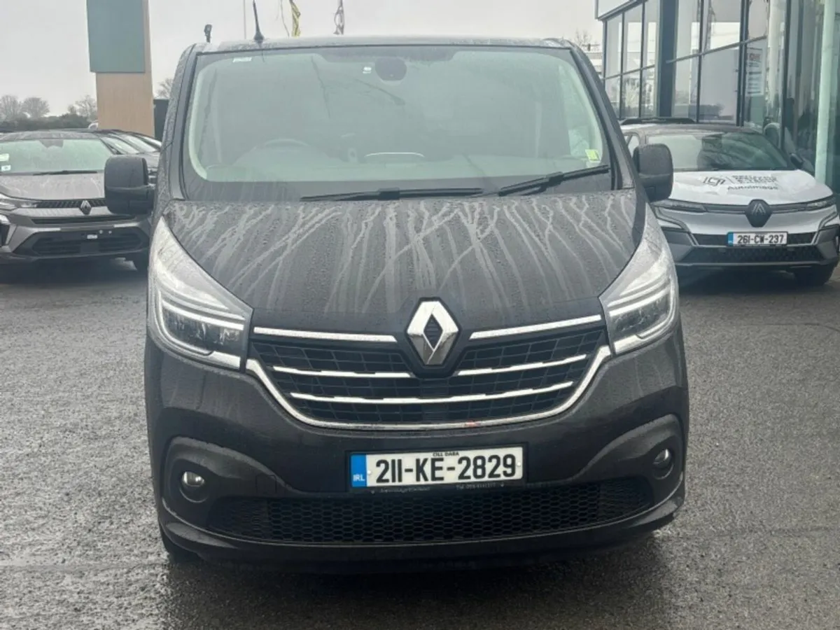Renault Trafic 145bhp sport EX VAT PRICE DISPLAYED - Image 2