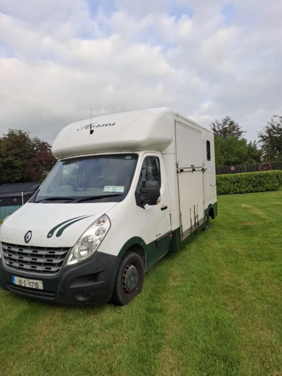 3.5t 2 horse box - Image 3