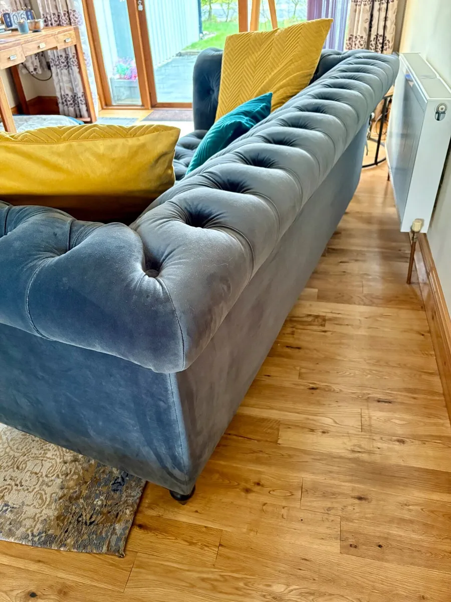 Deep Teal Chesterfield Sofa ( Fabric ) - Image 4