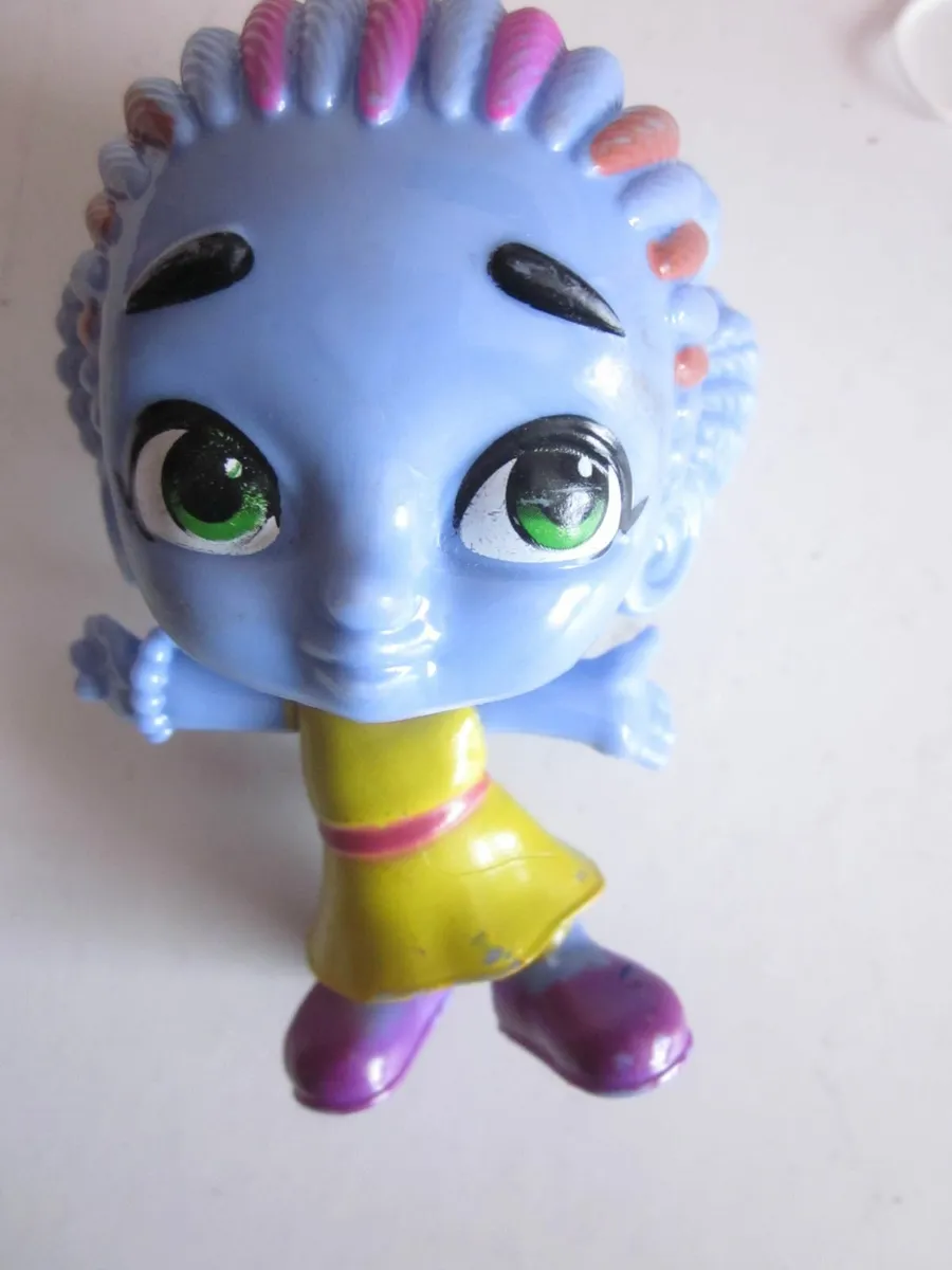 Super Monsters Zoe Spooky Halloween 4" Fig - Image 4