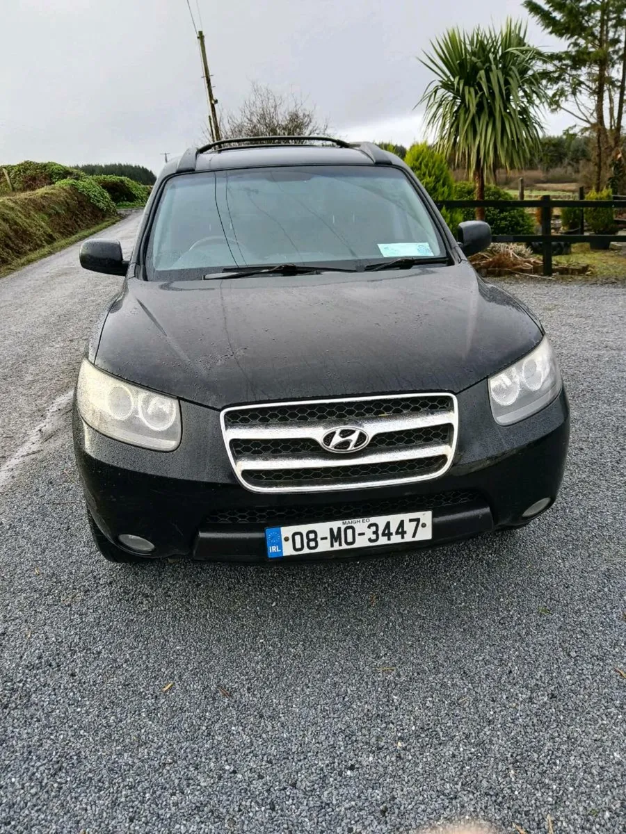 4x4 commercial Santa fe - Image 1