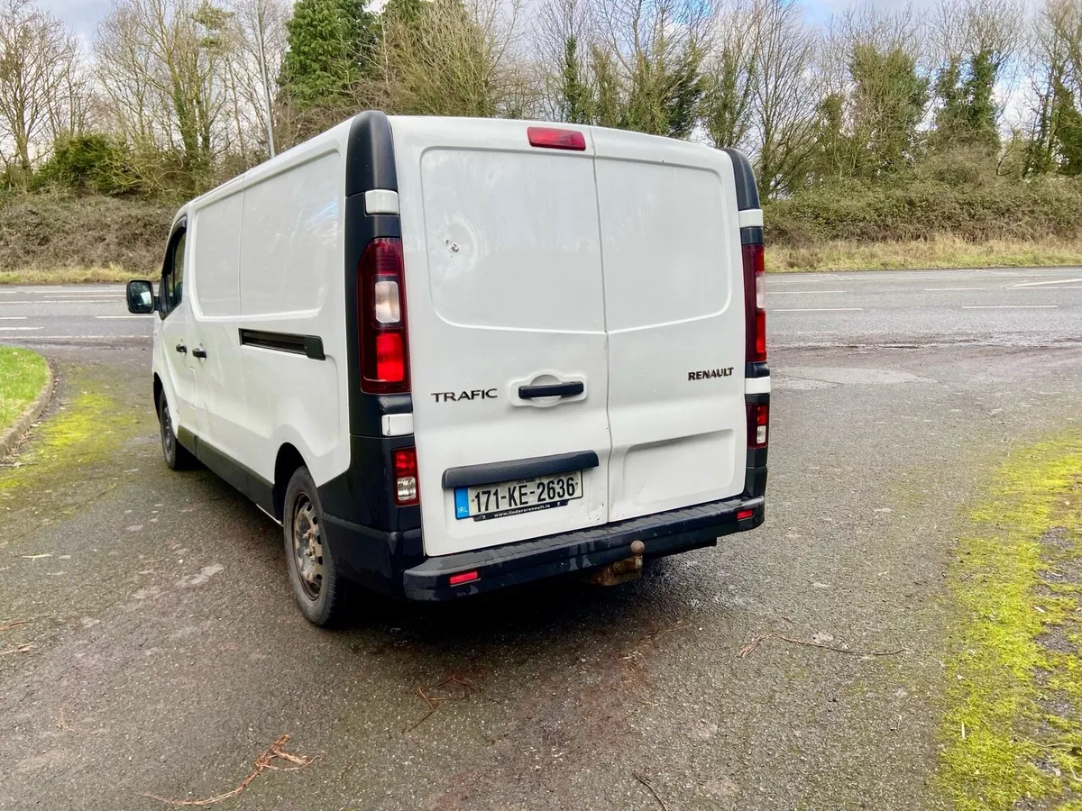 Renault Trafic Van - Image 3