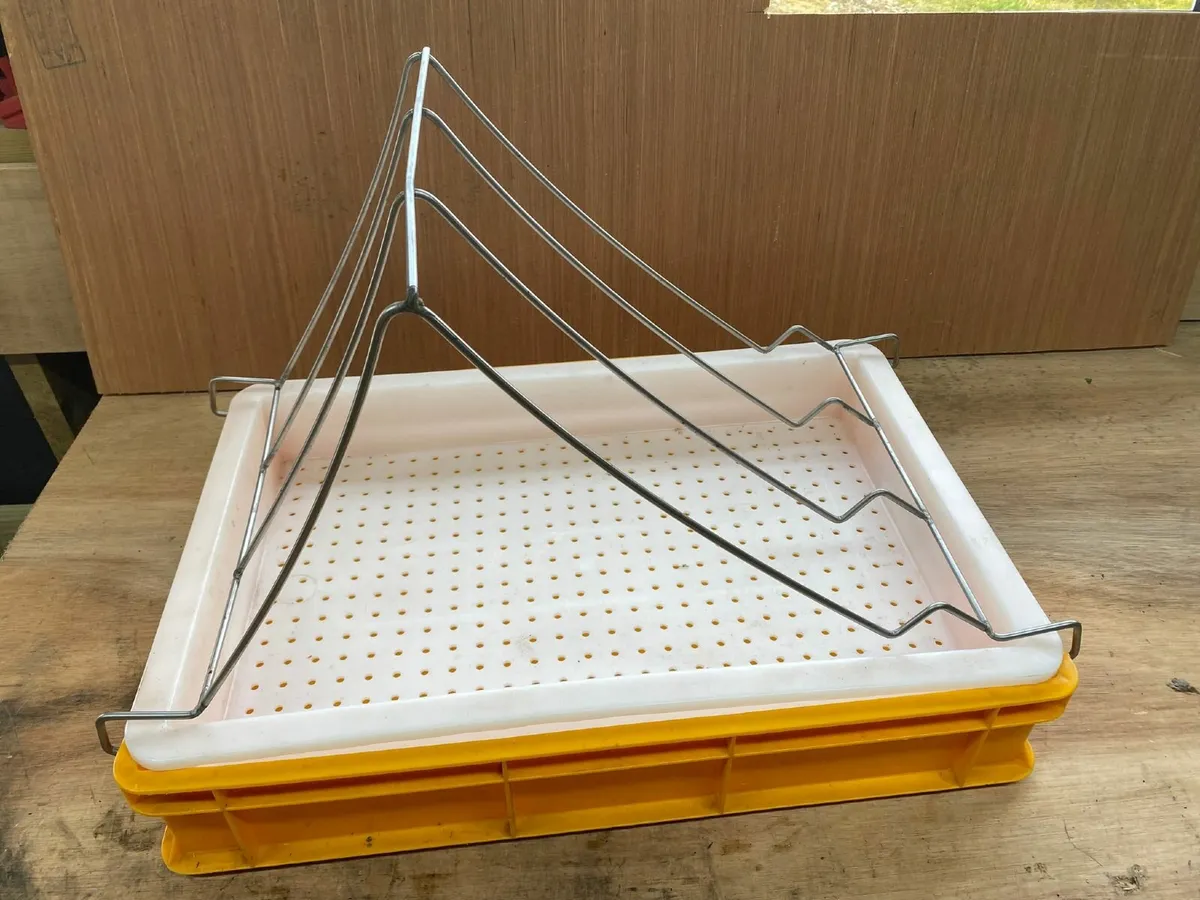 Honey Extracting Set - Image 3