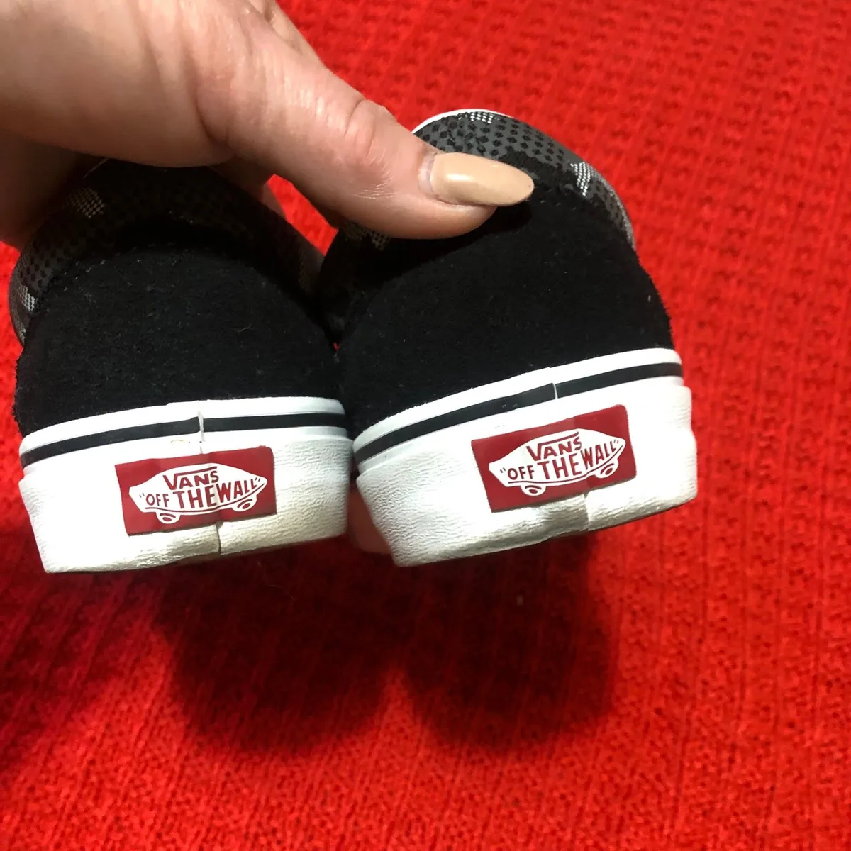 Mens vans worn once like new size 6 €30 - Image 4