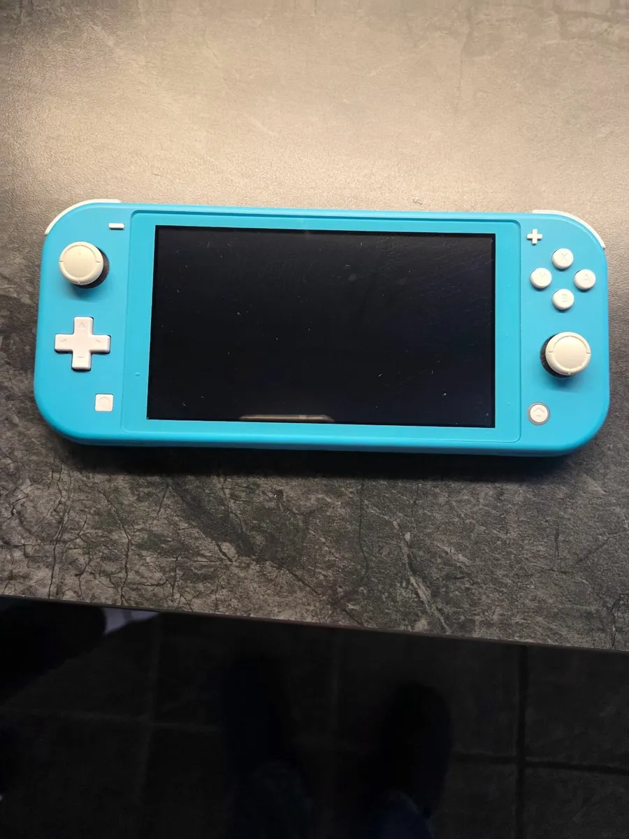 Nintendo Switch lite - Image 3