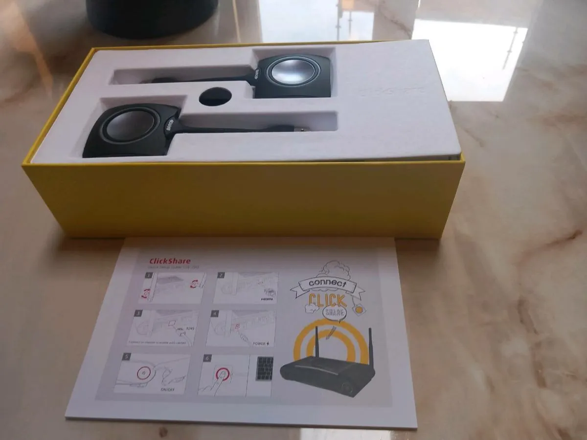 ClickShare CSE 200, fully working, D18 post 10e - Image 4