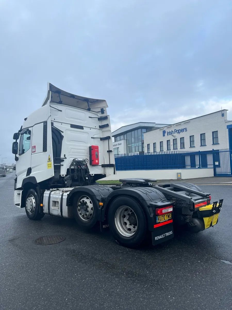Renault truck - Image 3