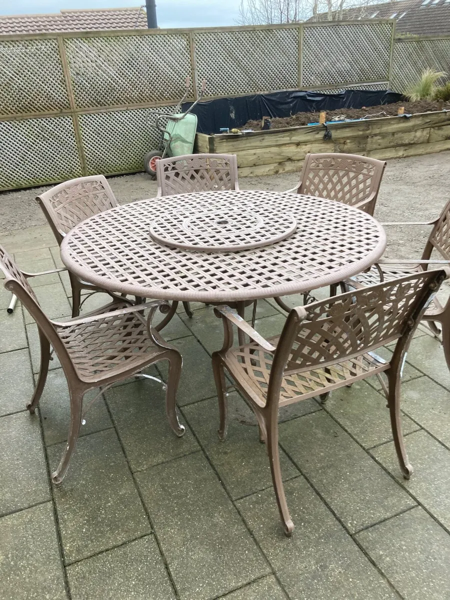 Solid garden furniture - Image 3