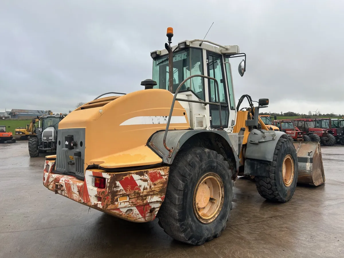 LIEBHERR L538 - Image 2