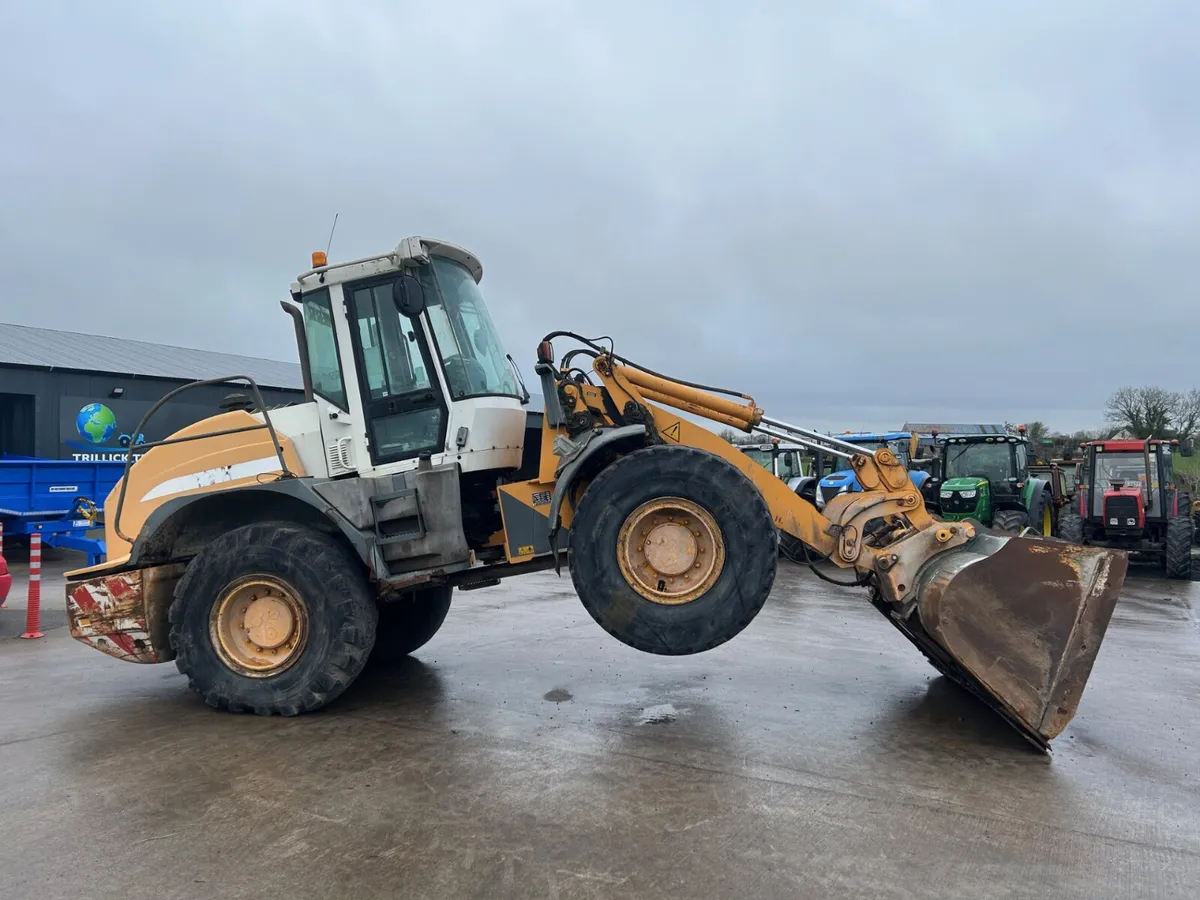 LIEBHERR L538 - Image 2